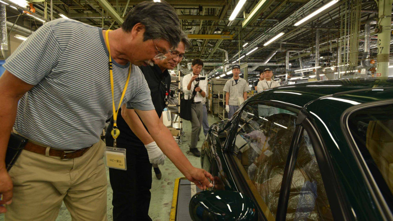 Illustration for article titled Mazda's First Factory-Restored Miata Looks Amazing